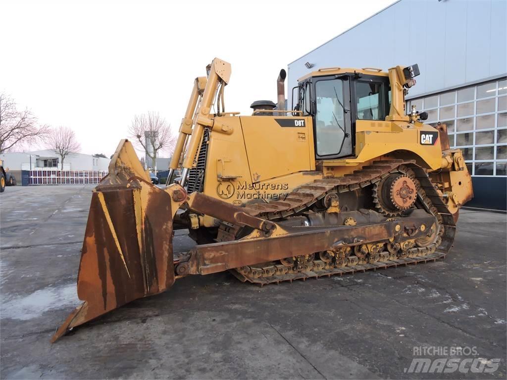 CAT D8T Niveladoras