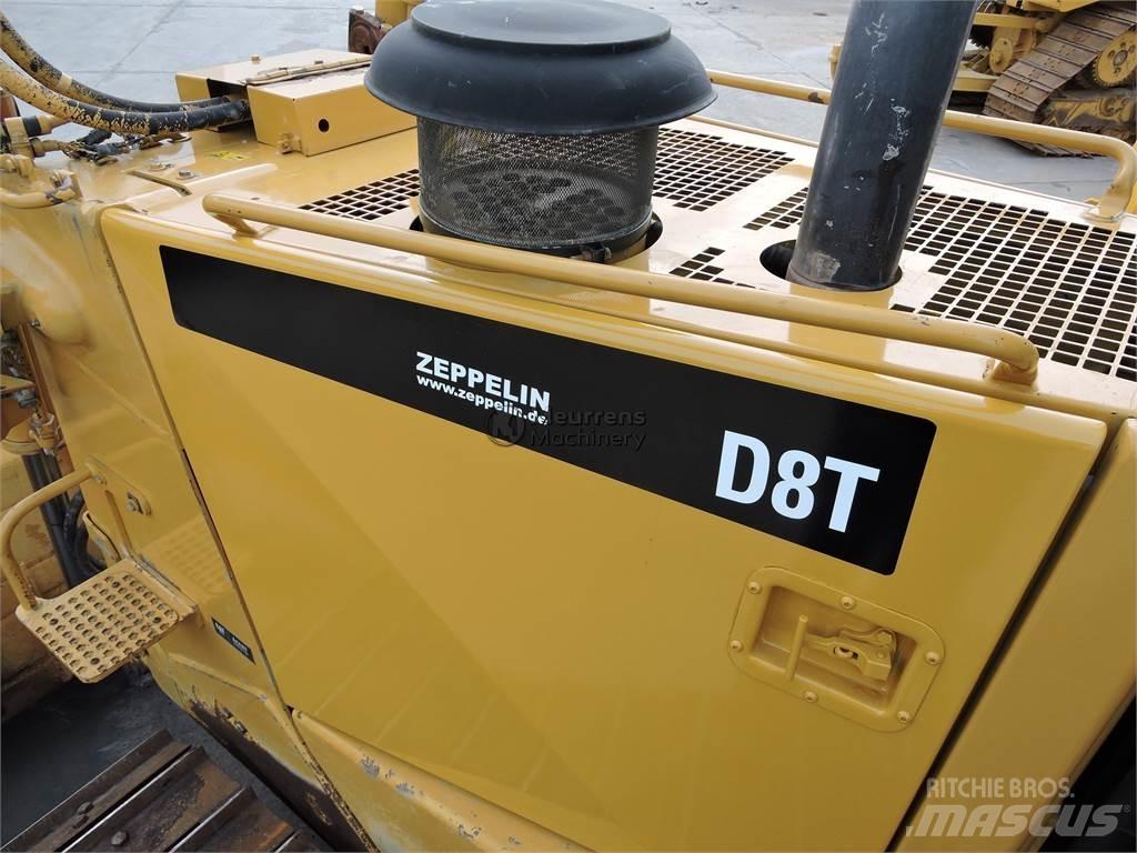 CAT D8T Niveladoras
