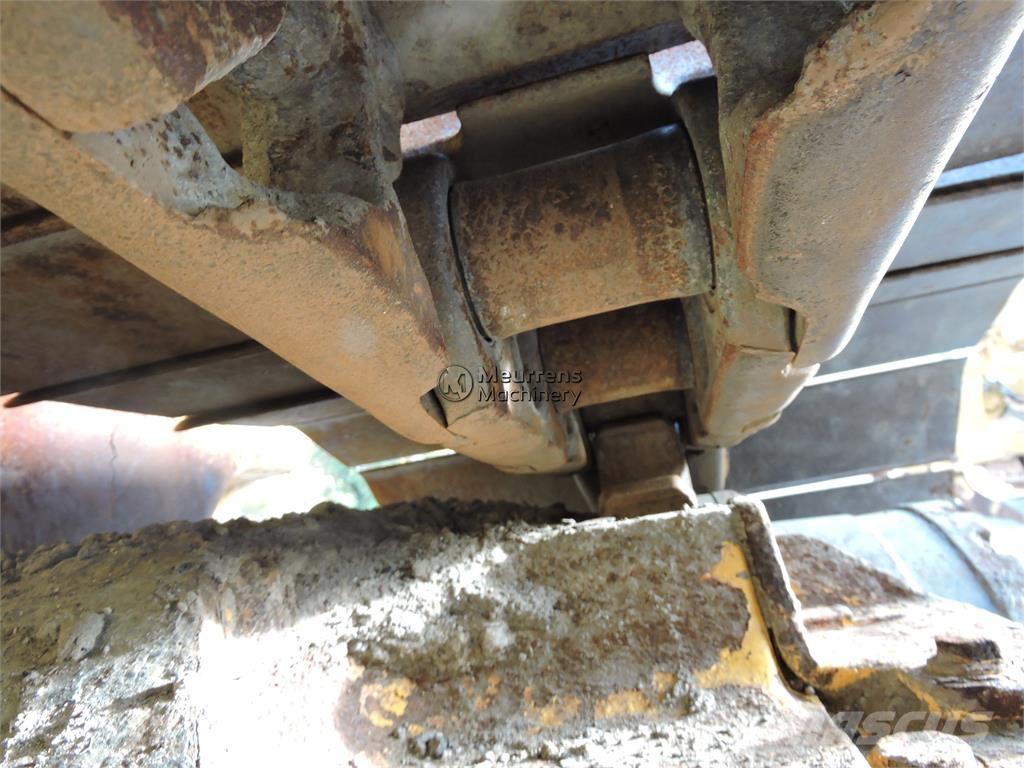 Komatsu D61PX-24 Niveladoras