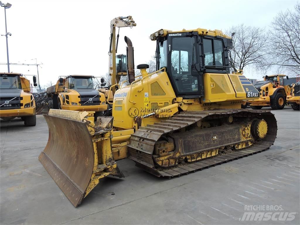 Komatsu D61PXi-23 Niveladoras