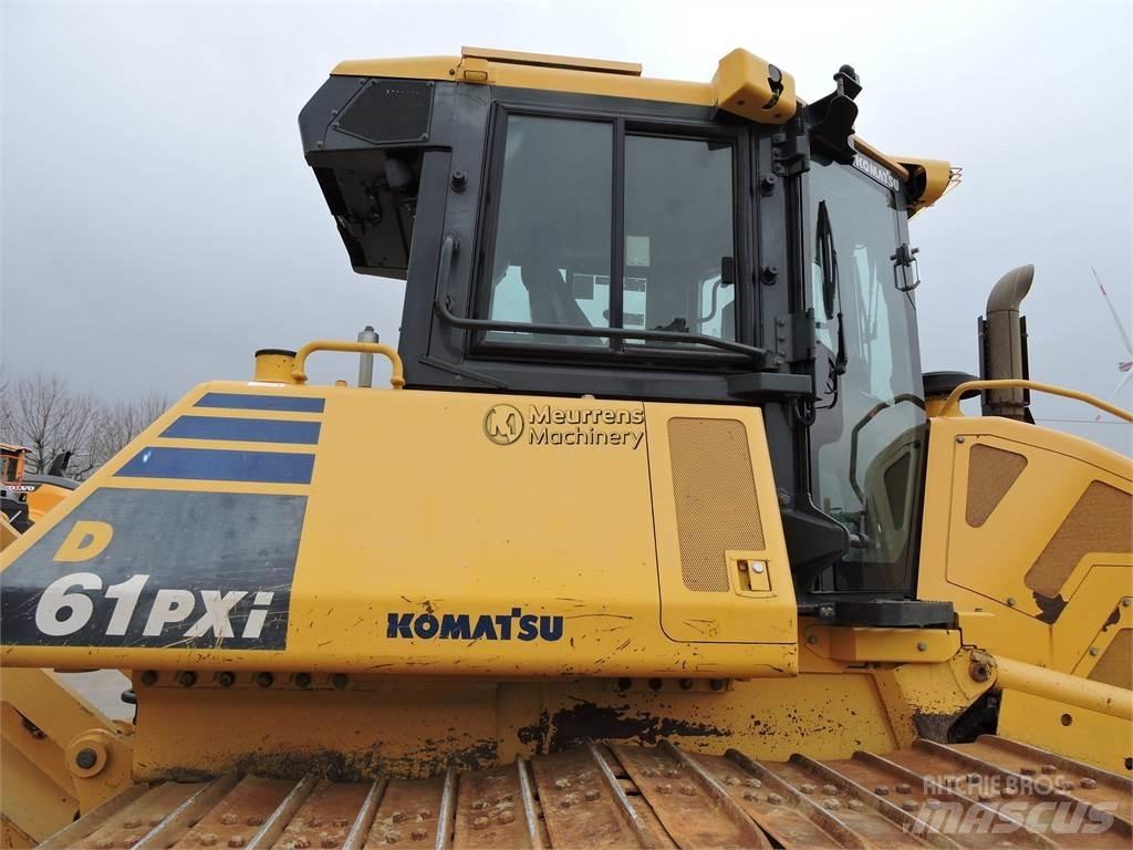 Komatsu D61PXi-24 Niveladoras