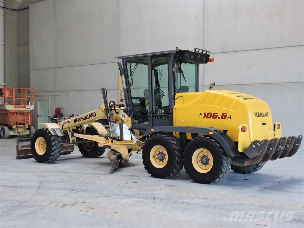 New Holland F106.6A Motoniveladoras