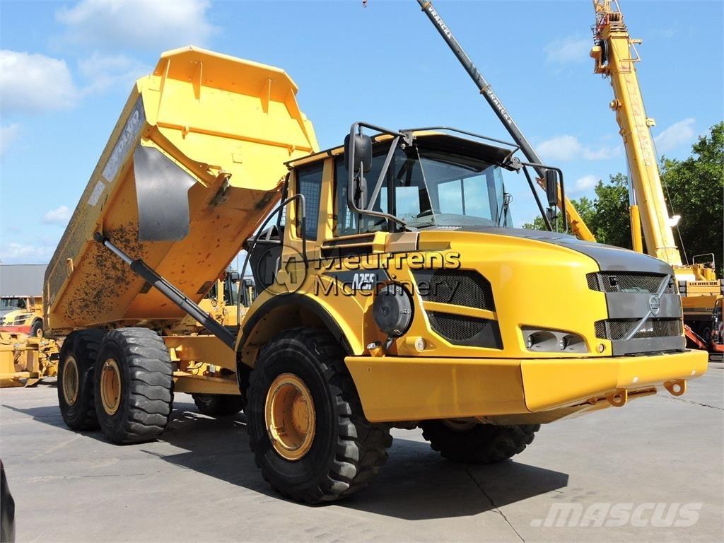 Volvo A25F Caminhões articulados