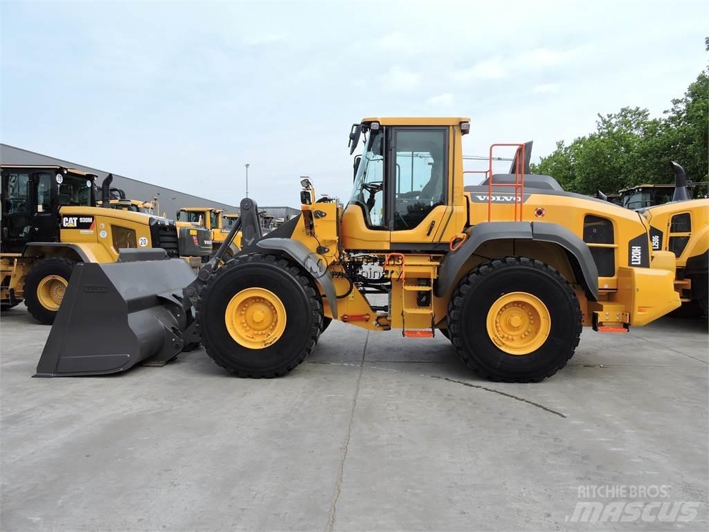 Volvo L120H + New bucket Carregadeiras de rodas