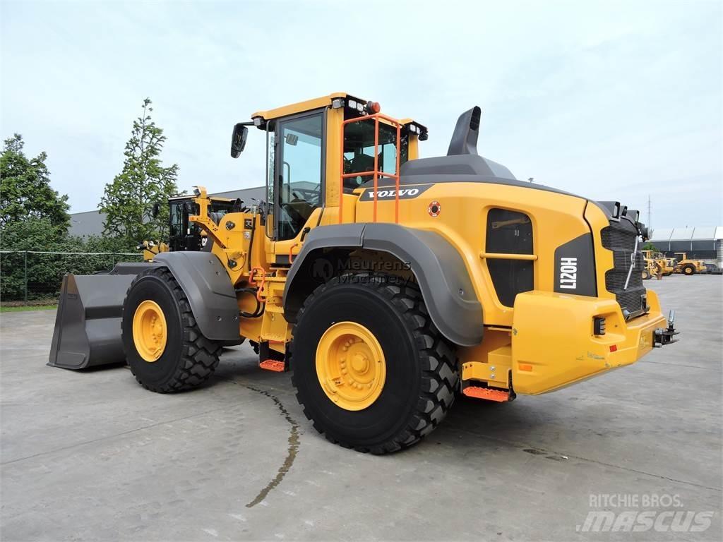 Volvo L120H + New bucket Carregadeiras de rodas