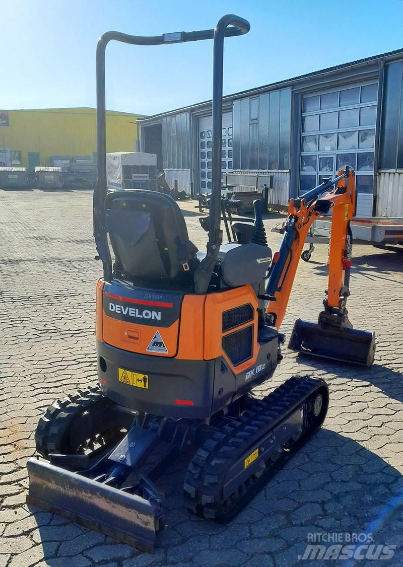 Develon DX 10Z-7 Miniescavadeiras
