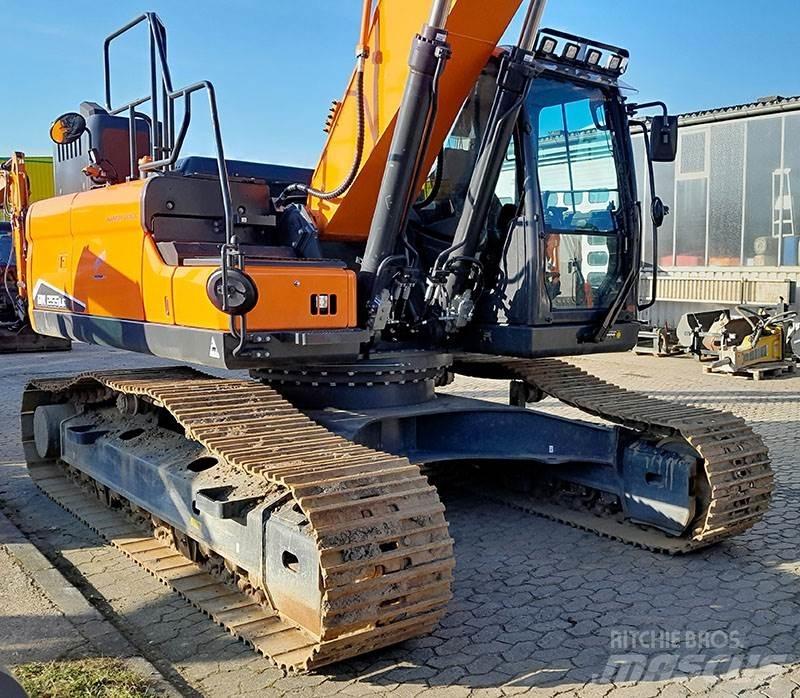 Develon DX 255 LC-7 Escavadeiras de esteiras