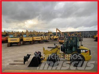 CAT 908M Carregadeiras de rodas