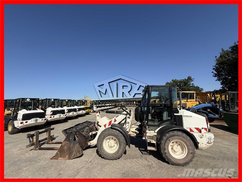 CAT 908M Carregadeiras de rodas