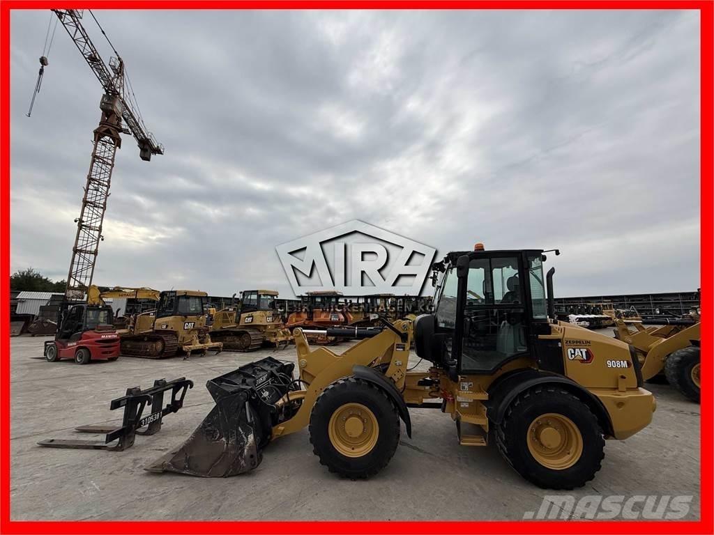 CAT 908M Carregadeiras de rodas