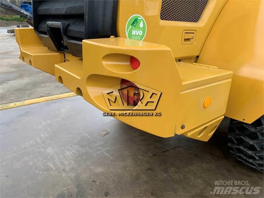 CAT 930M Carregadeiras de rodas