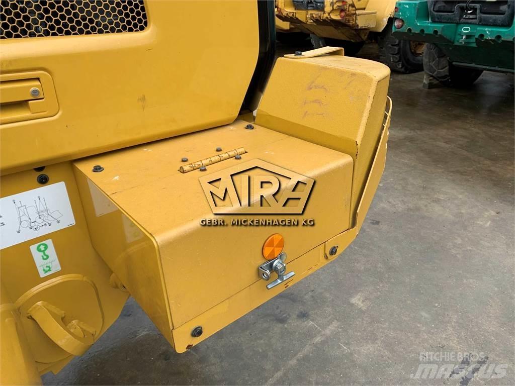 CAT 930M Carregadeiras de rodas