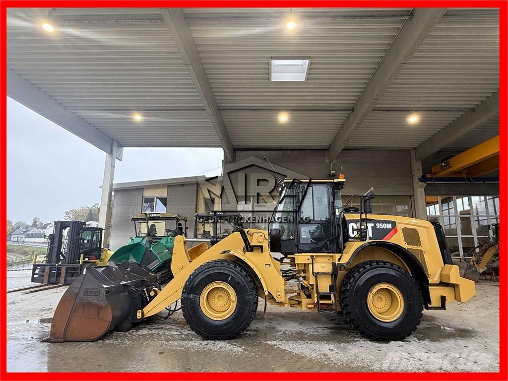 CAT 950M Carregadeiras de rodas