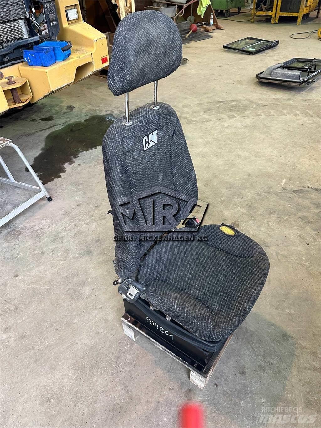 CAT 966 KXE / Sitz Cabina