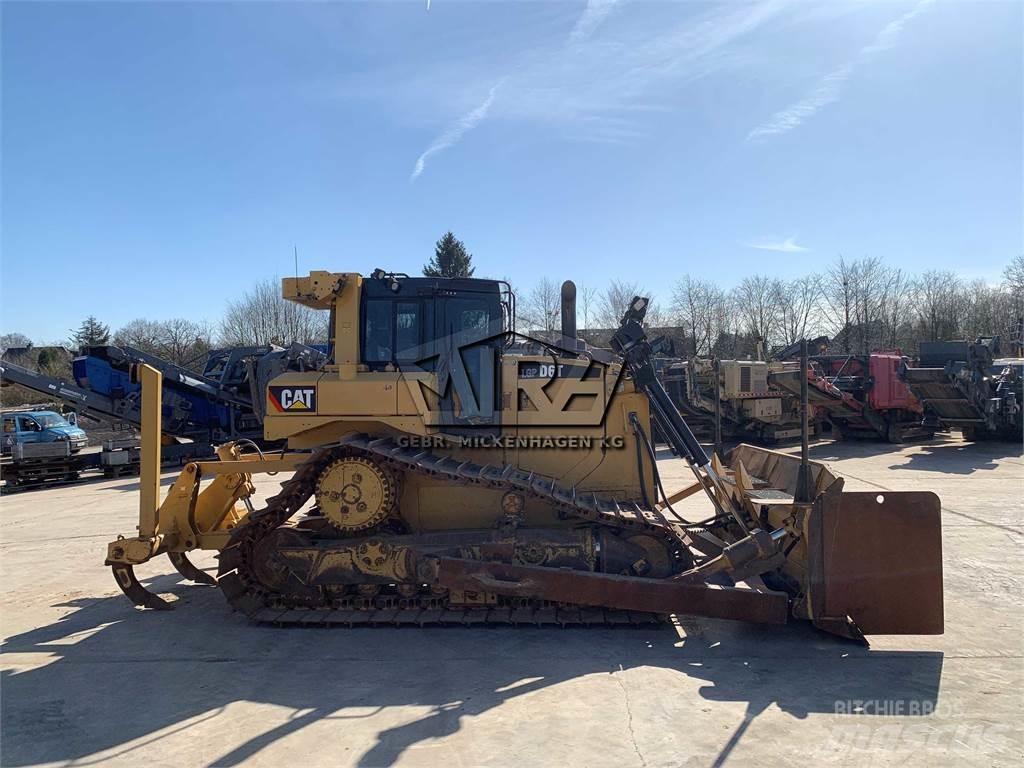 CAT D 6 T LGP Dozers - Tratores rastos