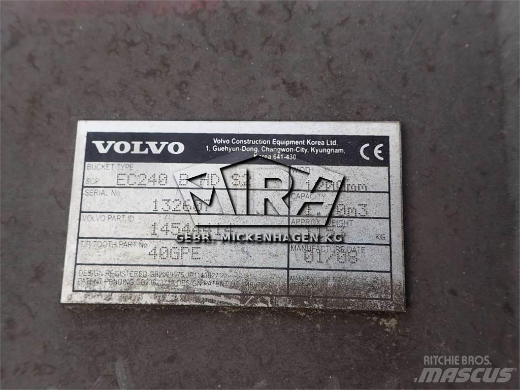 Volvo 1200 mm / S2 Retroescavadoras