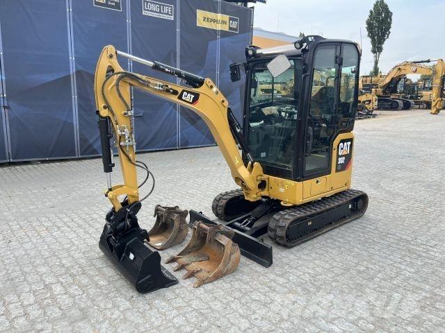 CAT 302 CR Construção - Outros
