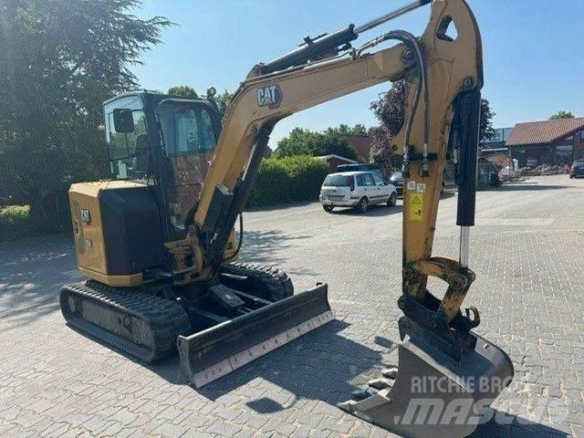 CAT 304 Miniescavadeiras