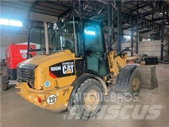 CAT 906M Carregadeiras de rodas
