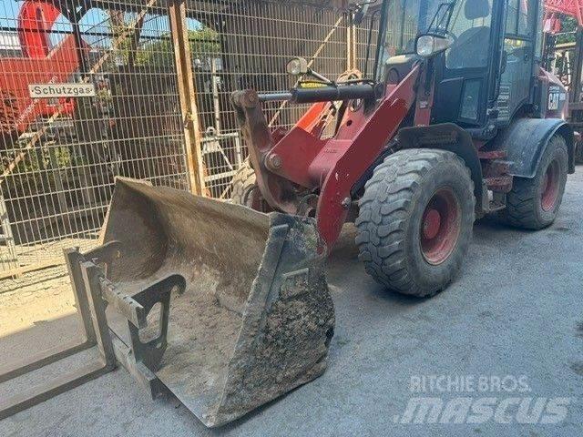 CAT 908 M Carregadeiras de rodas