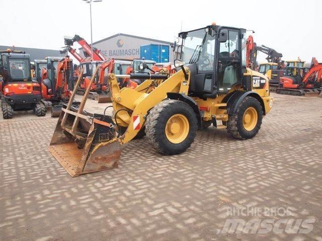 CAT 908M / 35 km/h Carregadeiras de rodas