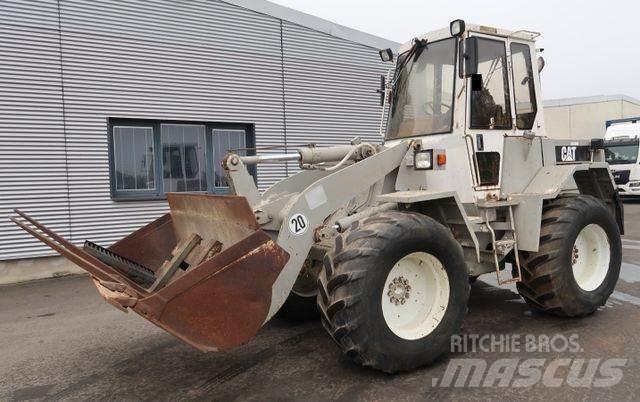CAT 910 E Carregadeiras de rodas