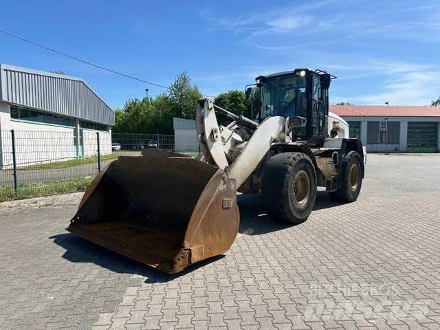 CAT 938 M / High Lift Carregadeiras de rodas