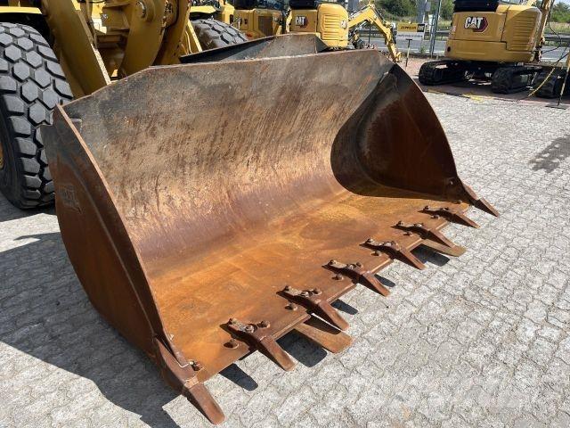 CAT 938M Construção - Outros
