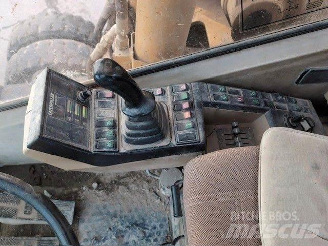 CAT M320 Escavadoras de rodas