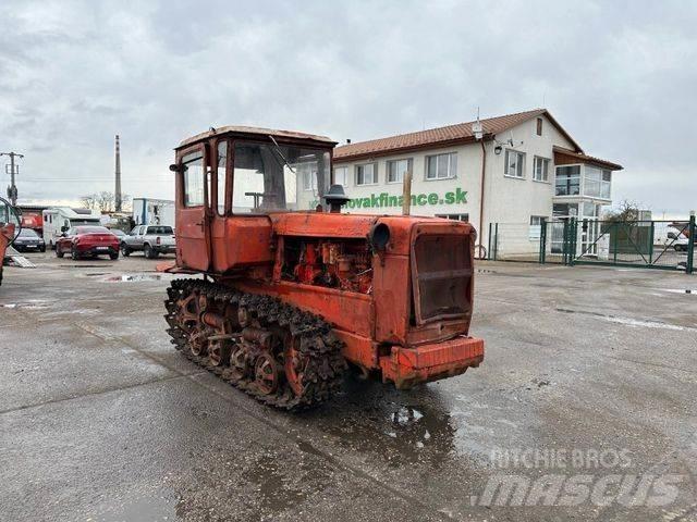  DT75 buldozer Dozers - Tratores rastos