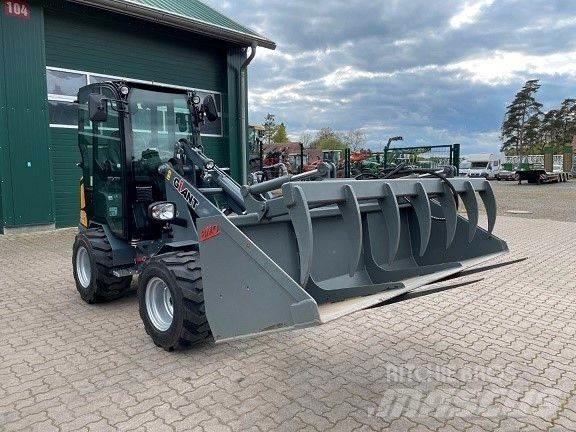GiANT G2200 HD Carregadoras frontais e escavadoras