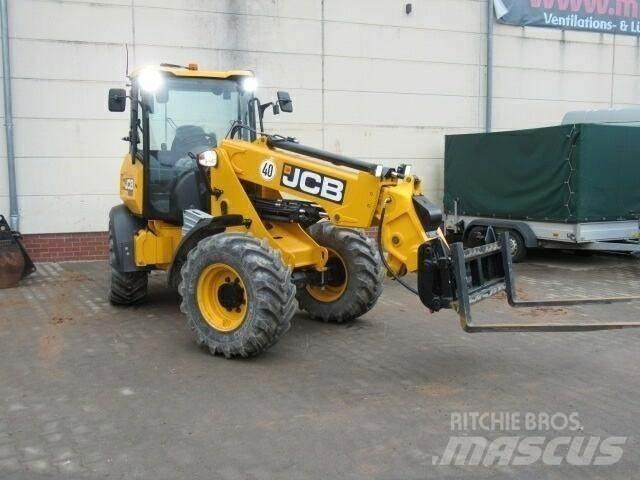 JCB TM220 Agri Carregadoras frontais e escavadoras