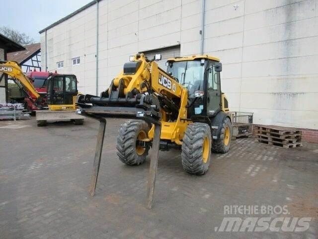 JCB TM220 Agri Carregadoras frontais e escavadoras