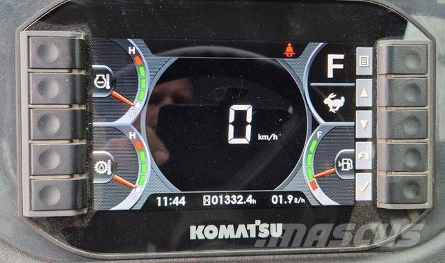 Komatsu WA 70 M-8 Carregadeiras de rodas