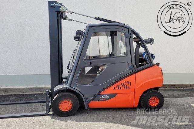 Linde H25T Empilhadores a gás