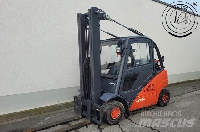Linde H25T Empilhadores a gás