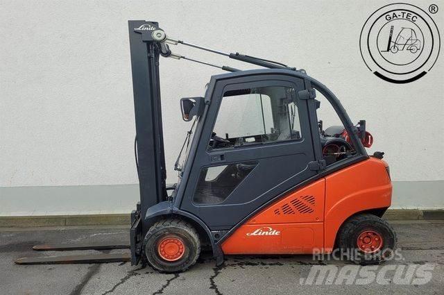 Linde H25T Empilhadores a gás