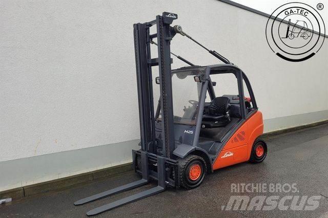 Linde H25T Empilhadores a gás