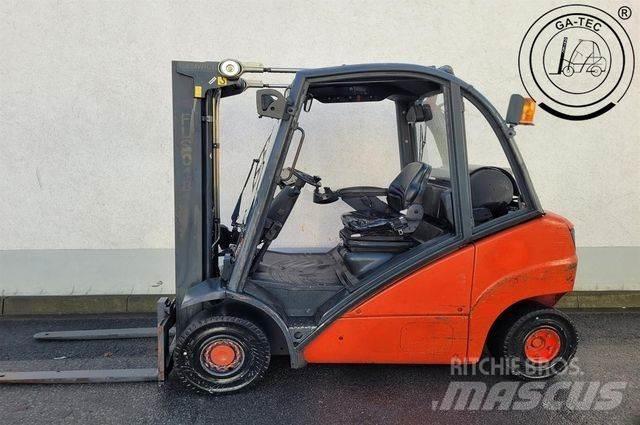Linde H25T Empilhadores a gás