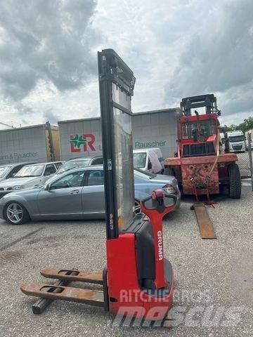 Linde L12 Preparadoras de encomendas de alta elevação