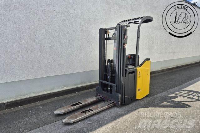 Linde L14SP Preparadoras de encomendas de alta elevação