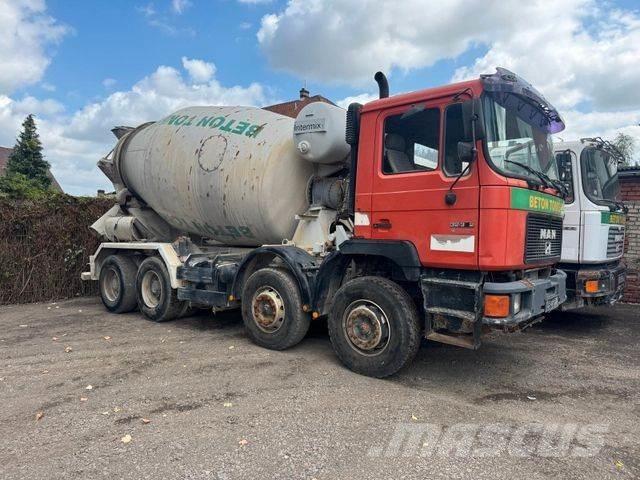 MAN 32.372 8x4 10m³ Caminhões de betonagem