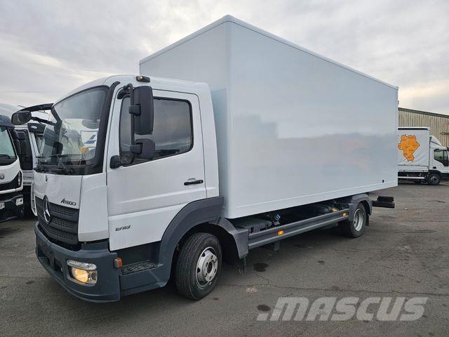 Mercedes-Benz 818 Caixa fechada