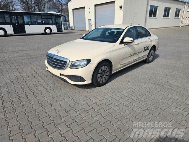 Mercedes-Benz E 200 Automóvel
