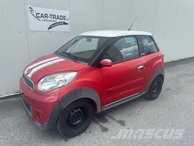 Microcar M-8 Automóvel