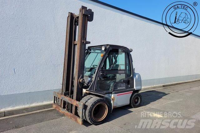 Nissan YG1D2A320 Empilhadores Diesel