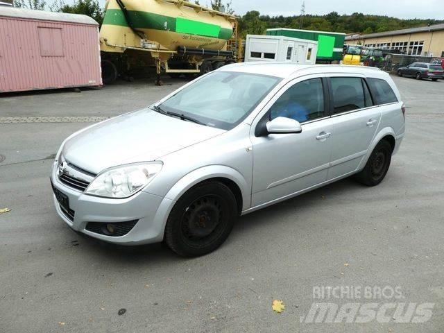 Opel Astra - Automóvel