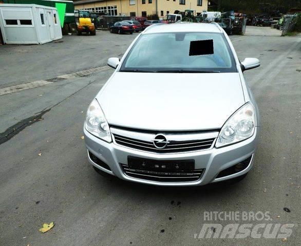 Opel Astra - Automóvel
