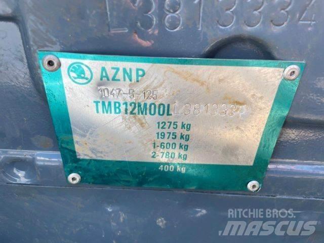 Skoda 125L vin 334 Automóvel