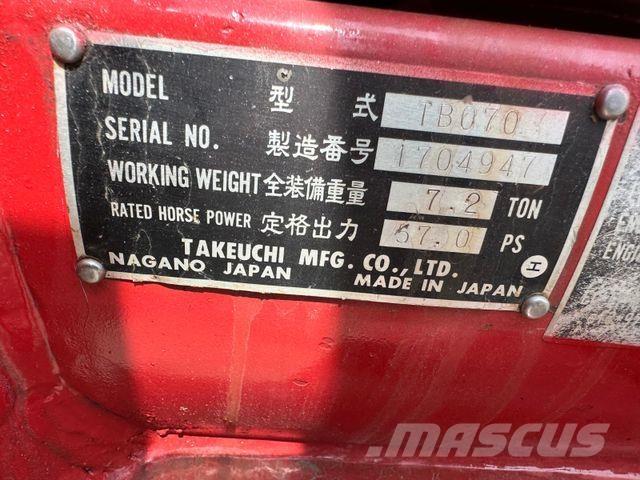Takeuchi TB070 Miniescavadeiras